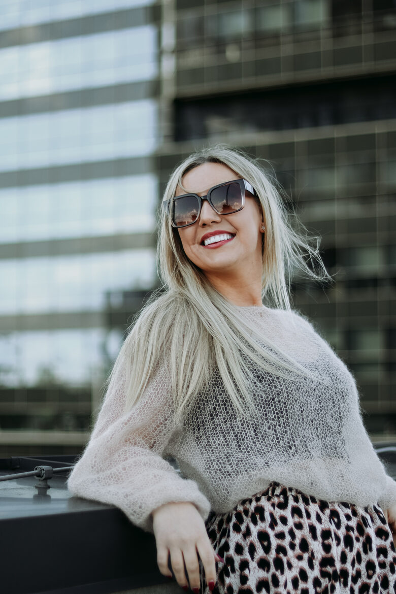 Mohēras džemperis | bēšs | DREAM TOUCH