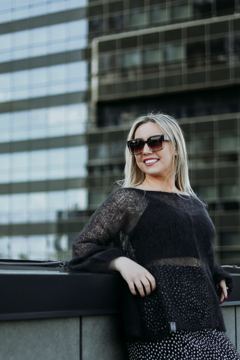 Mohēras džemperis | melns | DREAM TOUCH